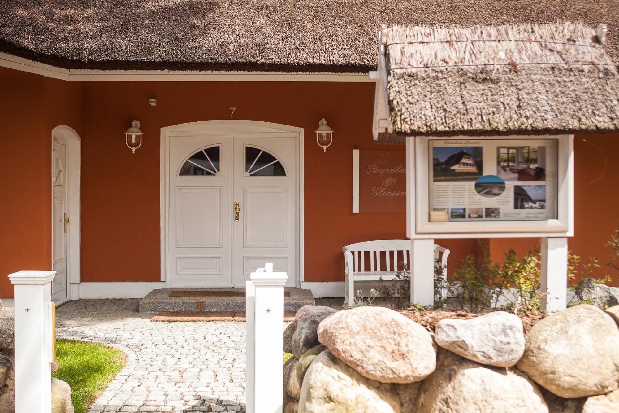 Strandhaus Claassen 01 Ahrenshoop Exterior foto